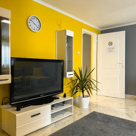 Апартаменты Hill 2