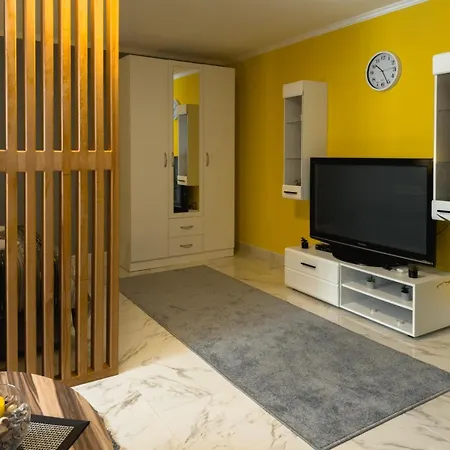 Hill 2 Апартаменты *